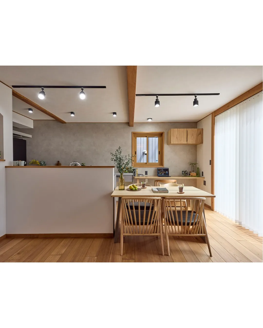 リビングで交わす何気ない会話