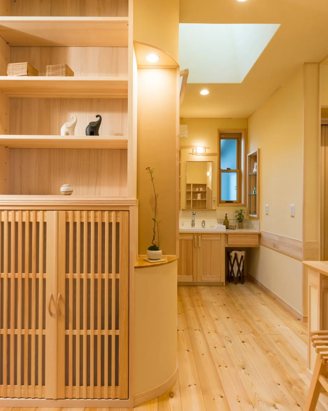 毎日触れる床や手すり、